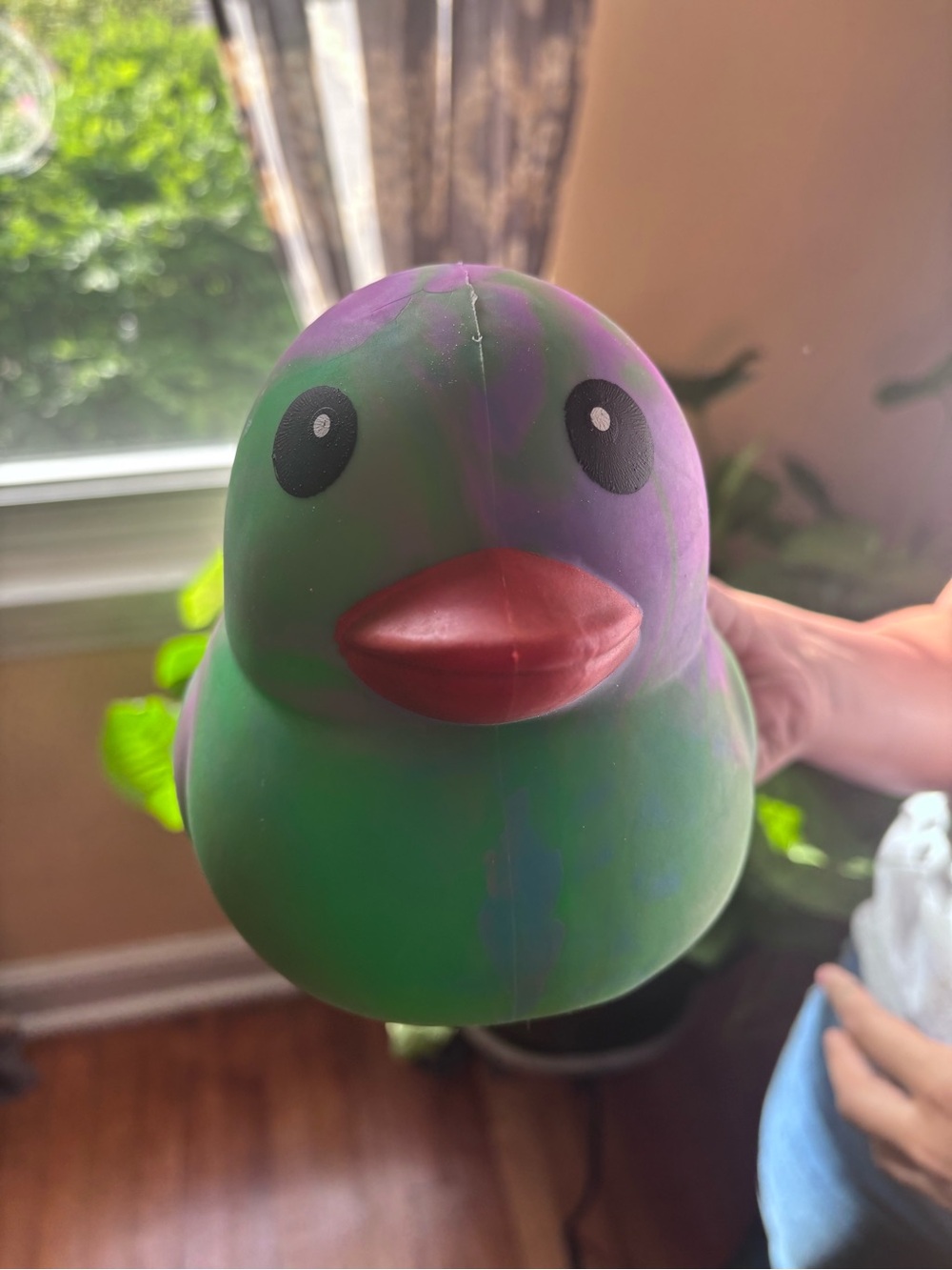VIRAL TikToj Squeezy Duck- Tie Dye— B3G1 FREE
